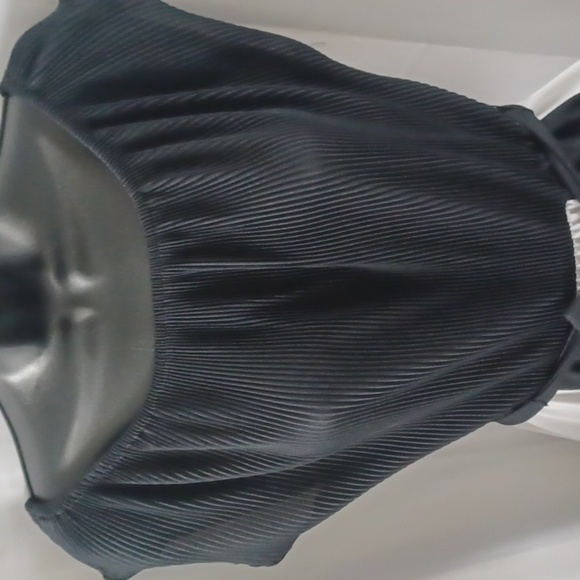 Vintage 70s disco dress swirl skirt & stretch neck or off shoulder. Measurements - Picture 2 of 8